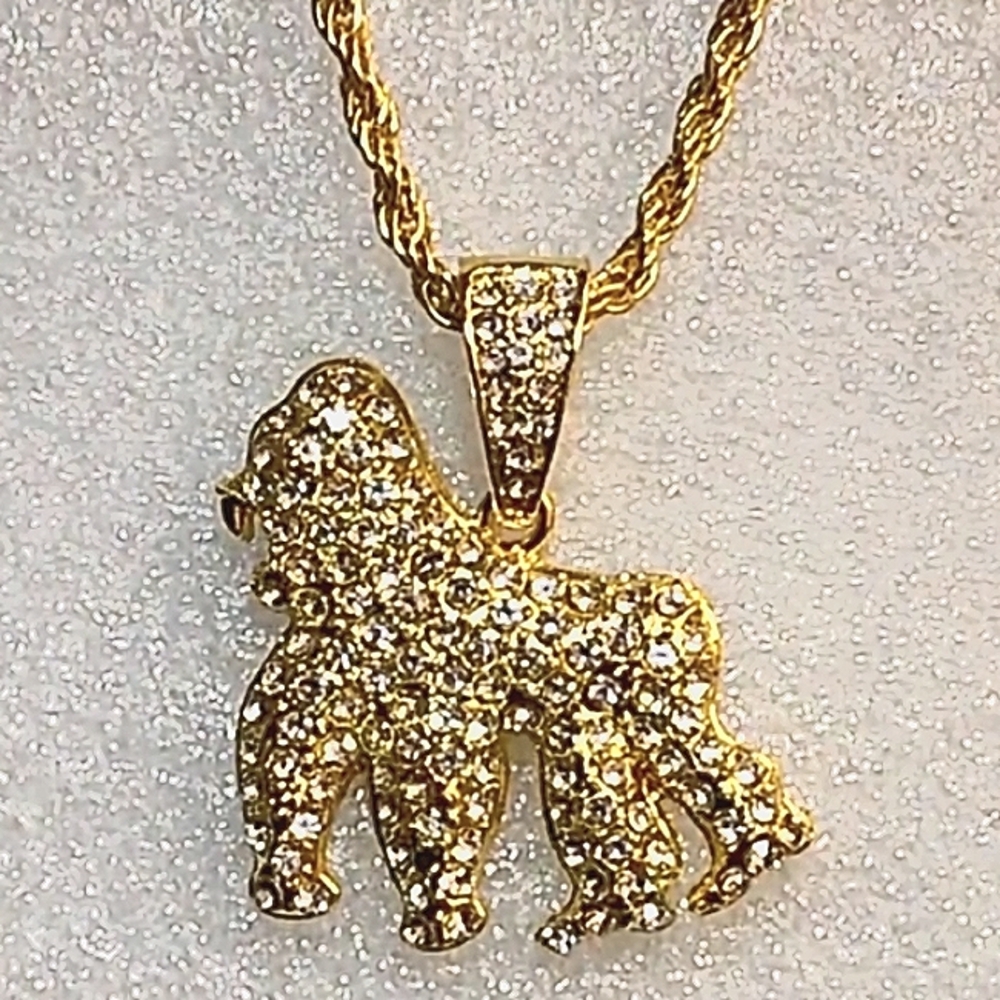 Ice out gorilla pendant with gold plated rope chain Top Quality cubic zirconia